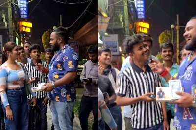 'Mobile That Doesn't Fit Your Pocket': Internet Tries To Solve Viral Riddle