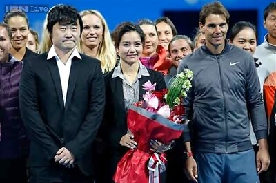 Li Na receives teary goodbye at China Open
