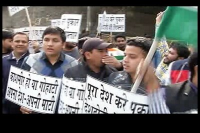 JNU row: 7 more students detained for protesting Kanhaiya Kumar's arrest