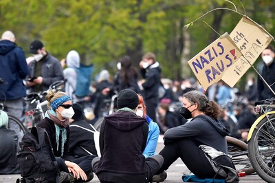 Israel Sees Holocaust Tropes in Covid Protests Fuelling Anti-Semitism