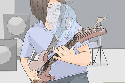 How to Do Guitar Moves