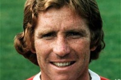 Youngest England World Cup winner dead