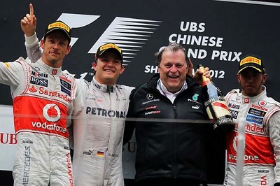 Mercedes' Rosberg wins Chinese GP