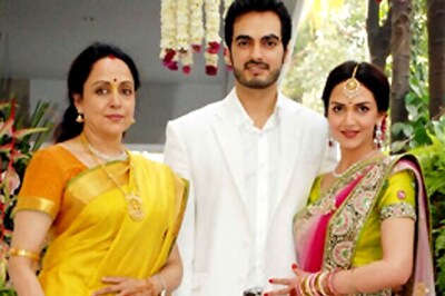 A Tamil style wedding for Esha: Hema Malini