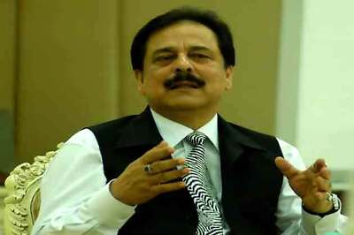 SC grants conditional bail to Subrata Roy, Sahara to pay Rs 10,000 cr