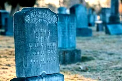 Thailand Cemetery Organises Movie Screening For Dead, Internet Left In Shock