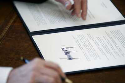 Donald Trump Pledges Biggest Tax Cuts Ever as Senate Paves Way