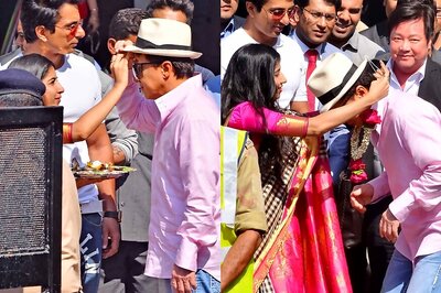 Jackie Chan Arrives in India; Promotes Kung Fu Yoga On The Kapil Sharma Show