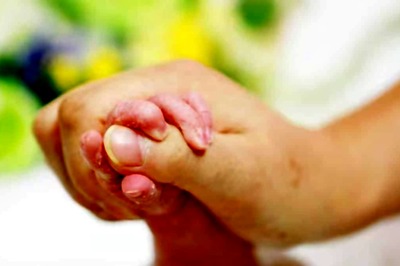 ‘It Was Horrible’: UK Woman Gives Birth Alone In Her Bathroom