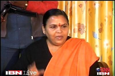 Congress takes potshots at BJP over Uma Bharti's Modi remark