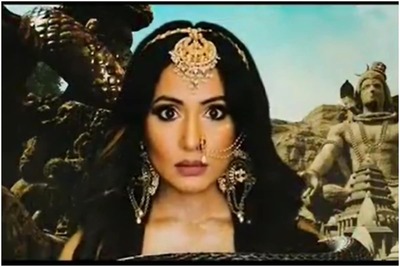 Hina Khan's Look From Naagin 5 Revealed, Fans Declare it a Blockbuster