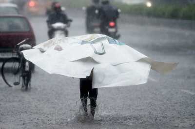 Cyclone Vardah: Toll Goes up to 4; Chennai Airport Shut Till 11pm