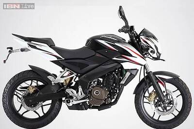Bajaj Pulsar 200NS with dual tone colours launched in India