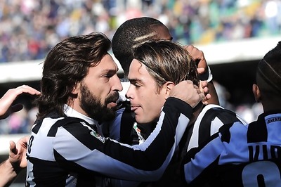 Juventus beat Chievo 2-1 to move 3 points clear