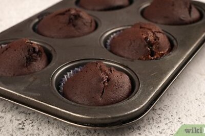 How to Add Filling to a Cupcake