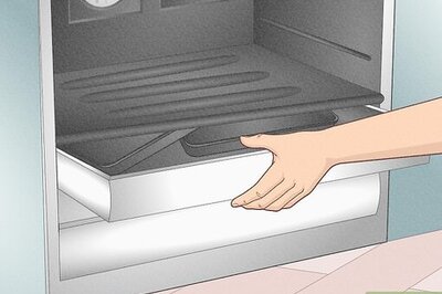 How to Clean Underneath a Stove