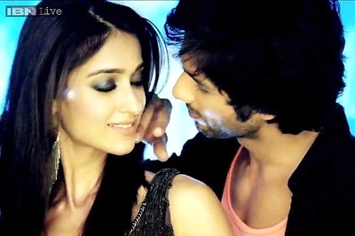 Dancing with Shahid is very difficult: Ileana D'Cruz