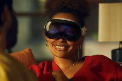 Dystopian Future? Apple’s Vision Pro Spotted Everywhere and That Looks Scary