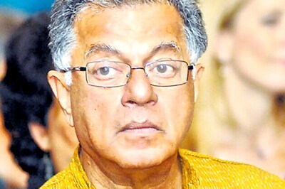 Girish Karnad does a cameo in 'Yaare Koogadali'
