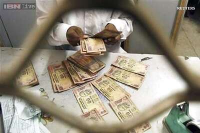 India 3rd on black money list; $440 billion flows out in 10 years