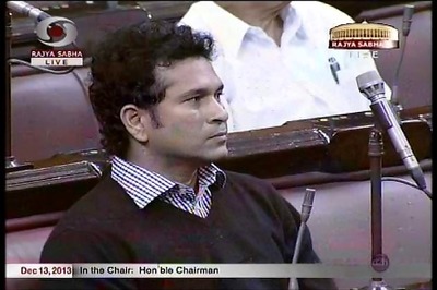 Sachin Tendulkar attends Rajya Sabha, MPs queue up for autograph