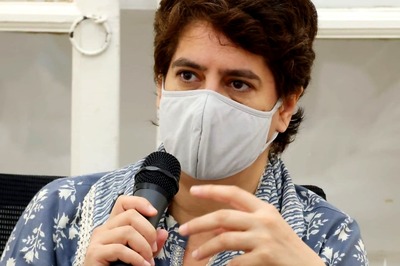 Eye on UP Elections, Priyanka Gandhi Discuss Poll Strategy at Review Meeting with Party Leaders