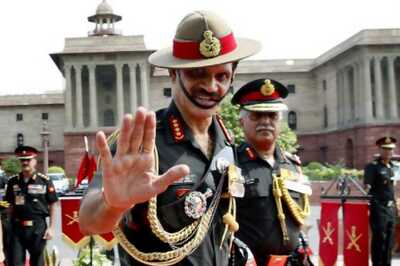 Army Chief leaves on four-day visit to Sri Lanka