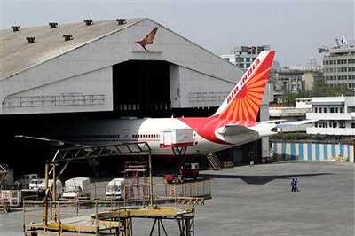 Air India loses Rs 310 crore from pilots' strike