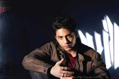 Here’s Why Aryan Khan Feels Working With Shah Rukh Khan Is Never Challenging
