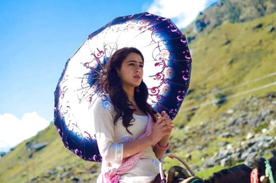 Sara Ali Khan's Debut Film Kedarnath Resumes Shooting After Director-Producer Spat