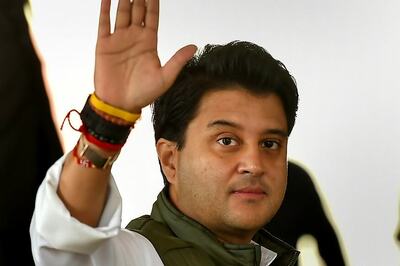 Madhya Pradesh Congress' Last-ditch Poetic Pitch Fails to Change Jyotiraditya Scindia's Mind