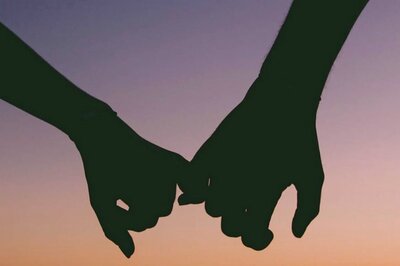 This Valentine's Day, Hotel Apps are Offering Privacy to Unmarried Couples