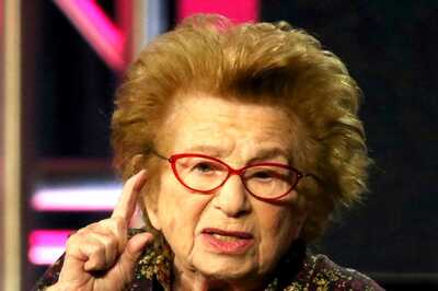 Dr Ruth Westheimer, America's Diminutive And Pioneering Sex Therapist, Dies At 96