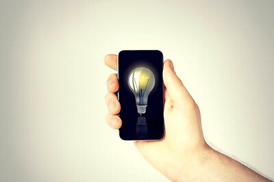 LiFi: Connecting to the web through LED bulbs promises to become the new WiFi