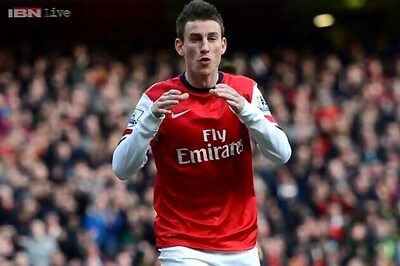 Laurent Koscielny urges Arsenal to spend big this summer