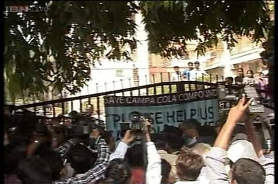 Campa Cola residents dare authorities, demand demolition of all illegal constructions in Maharashtra