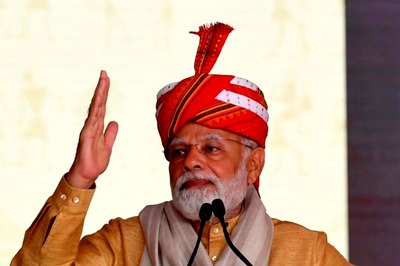 Donning Tribal Headgear, PM Modi Brings Shades of Tripura at 'Aadi Mahotsav' in Delhi