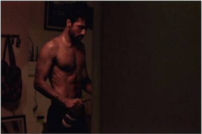 Vicky Kaushal Celebrates 4 Years of Raman Raghav 2.0 with Bare Body Pic