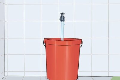 How to Get Formaldehyde Smell Out of Clothes