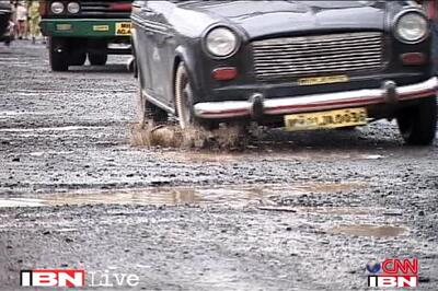 Bangalore: Use smartphone, get pothole fixed