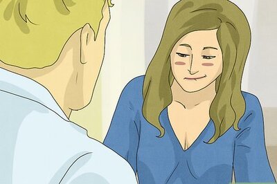 How to Tell if Your Girlfriend Is Horny: 12 Signs She's Turned On