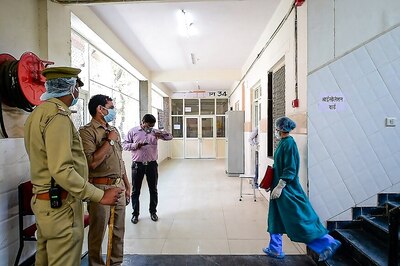 'Penalty on Hospitals is Not Justice': Kin of Pregnant Woman Who Died Running Between Hospitals in Noida