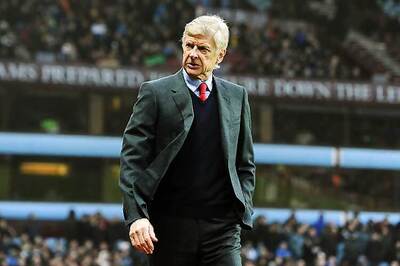 Arsene Wenger Open to England Managerial Role