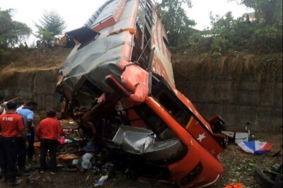 Bus Falls Into 20 Feet Deep Ditch on Mumbai-Pune Expressway, 17 Dead