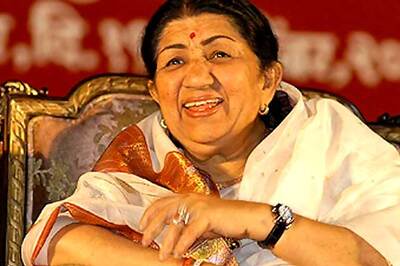 Lata Mangeshkar conferred first Yash Chopra Memorial Award
