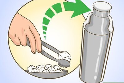 How to Make a Brandy Manhattan