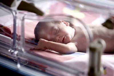 World Prematurity Day 2019: How Fathers Can Take Care of Wife and Preemie