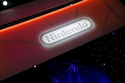 Nintendo Returns to Quarterly Operating Profit But Cuts Full-year Outlook