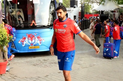 IPL 2024, DC vs SRH: Ishant Sharma Suffers from Back Spasm Minutes Before Return from Ankle Injury