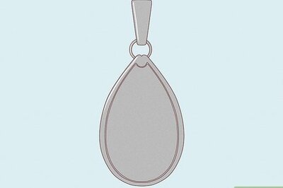 How to Create Jewelry Using Your Breastmilk